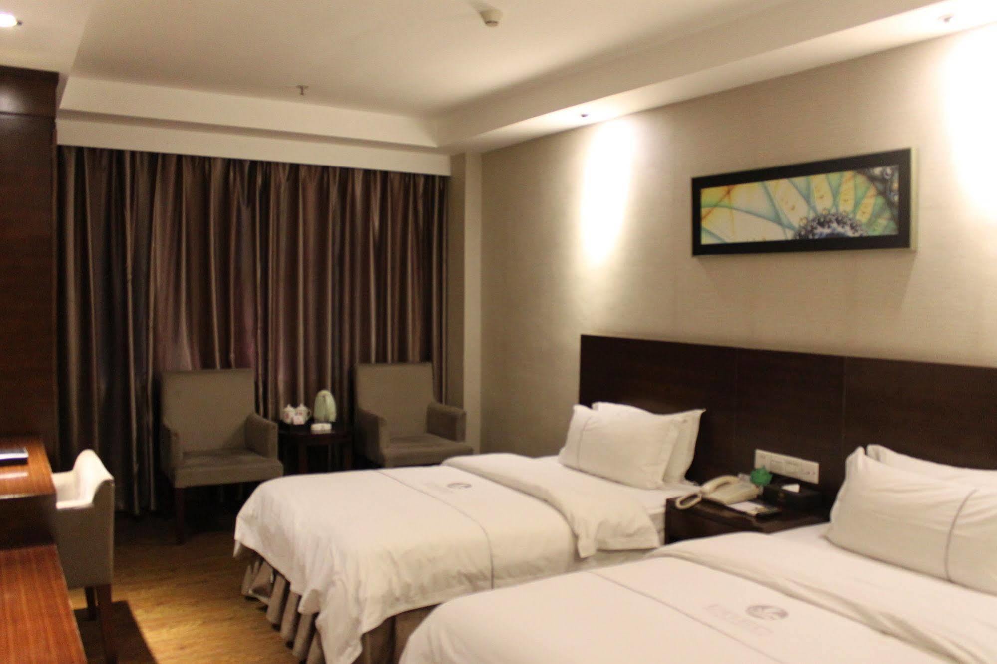 Insail Hotels Guangzhou Buitenkant foto